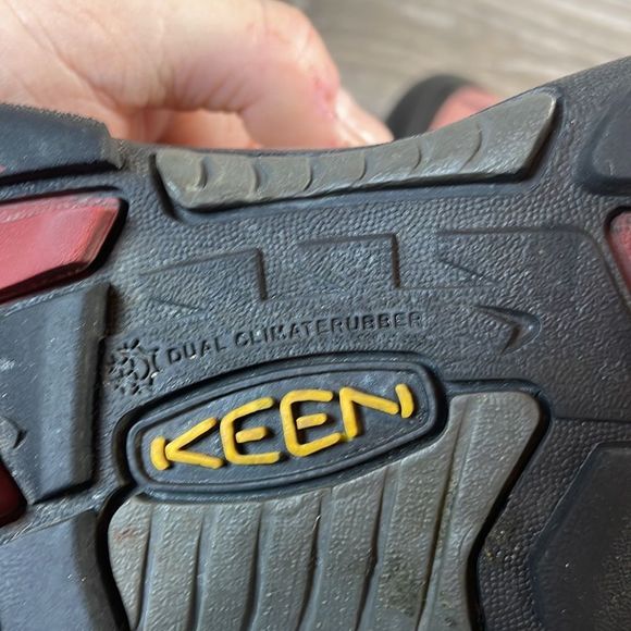 Keen Dry Low Top Lace Up Red Women’s Sz 6.5 200 gram Warm Waterproof -25•F Boots - Picture 14 of 15